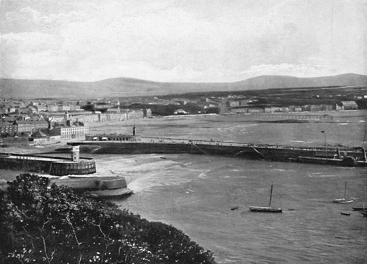 Douglas, Isle of Man, c1896 av Chester Vaughan