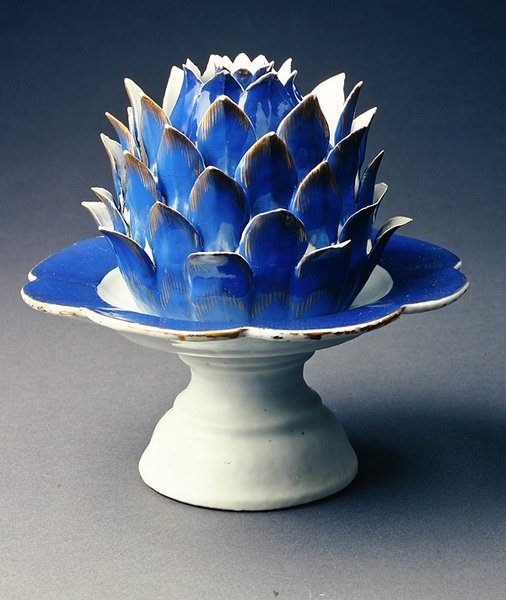 A Vegetable Form Tereen, Cover and Tazza, Jiaqing-perioden (1796-1820) c.1800 (porslin) (se även 314544) av Chinese School