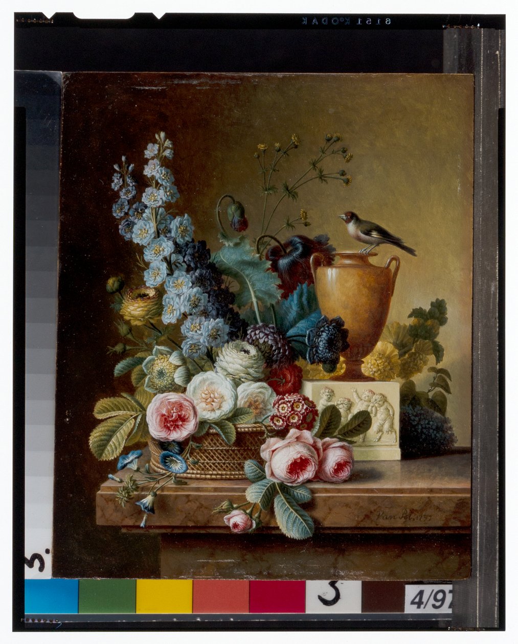 En vas med blommor på en marmoravsats & en korg med blommor med en guldfink av Christiaan van Pol