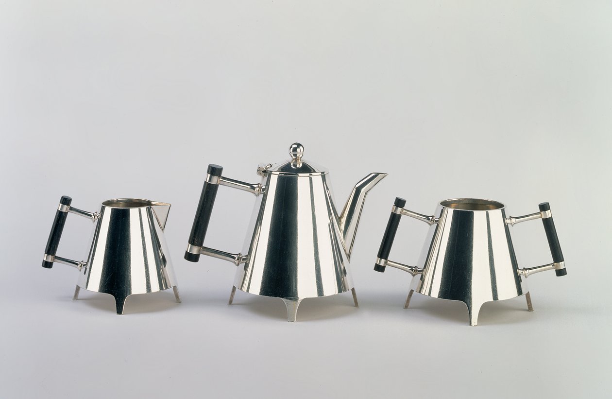 Afternoon tea-set, tillverkat av James Dixon & Sons, Sheffield, designat c.1881 (elektropäterat silver) av Christopher Dresser
