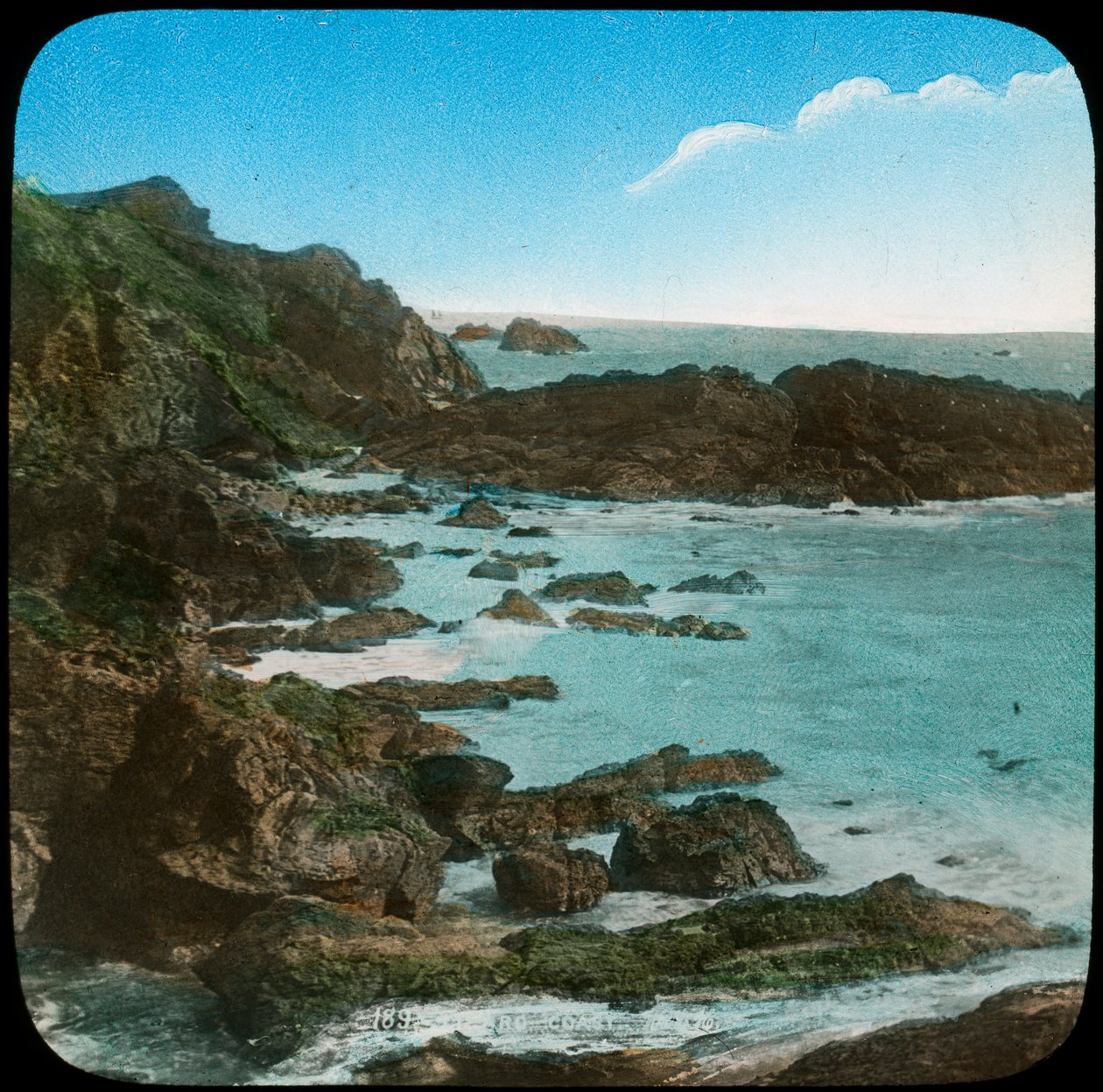 Kustscen nära Lizard, Cornwall, sent 1800- eller tidigt 1900-tal av Church Army Lantern Department