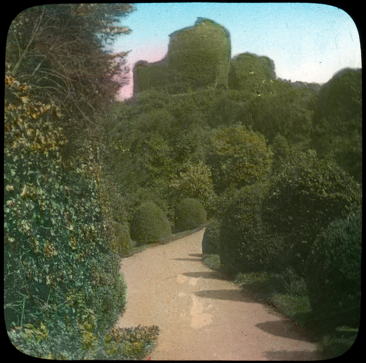 Launceston Castle, Cornwall, sent 1800-tal eller tidigt 1900-tal. av Church Army Lantern Department