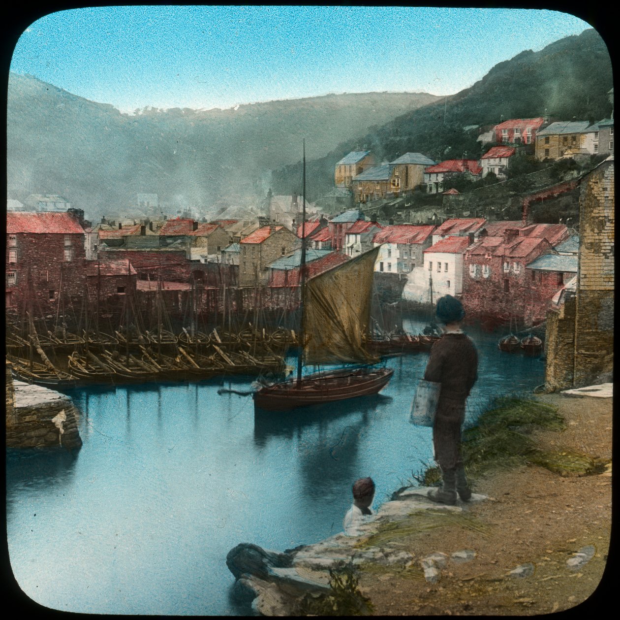 Polperro, Cornwall, sent 1800-tal eller tidigt 1900-tal. av Church Army Lantern Department