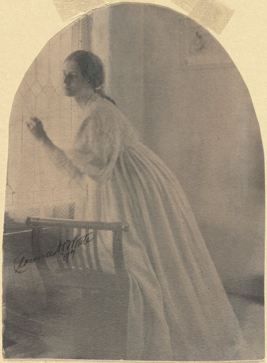 Vid fönstret, 1896. av Clarence H. White