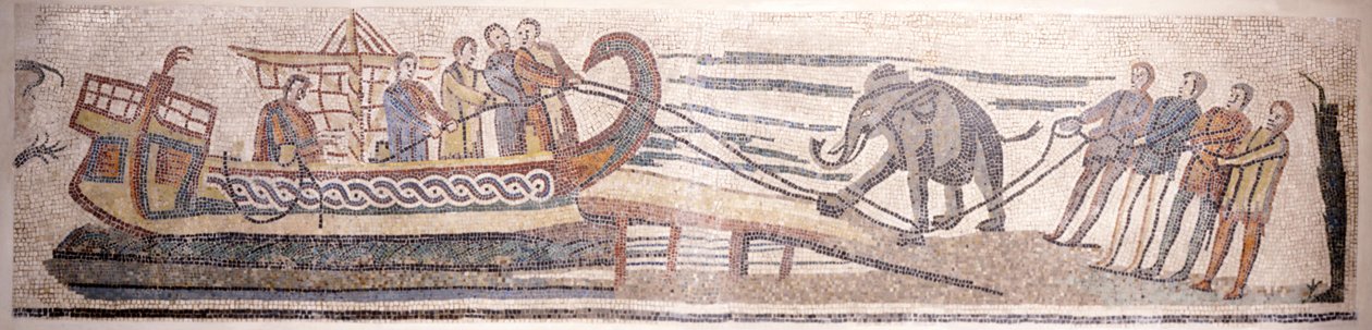 Att gå ombord på en elefant på ett skepp av Classical Antiquities
