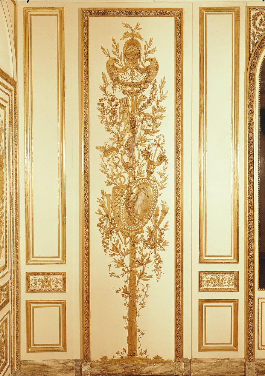 Paneldetalj med en trofésköld, lyra, spira och caduceus för 