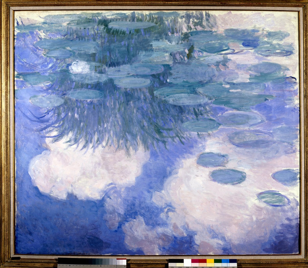 Näckrosor med effekter av moln, ca. 1914-1917 (olja på duk) av Claude Monet