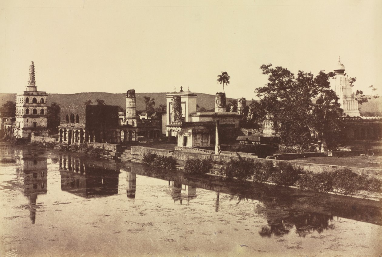 Tank och tempel vid Bunshunkuree, ca. 1857. av Col. Thomas Biggs