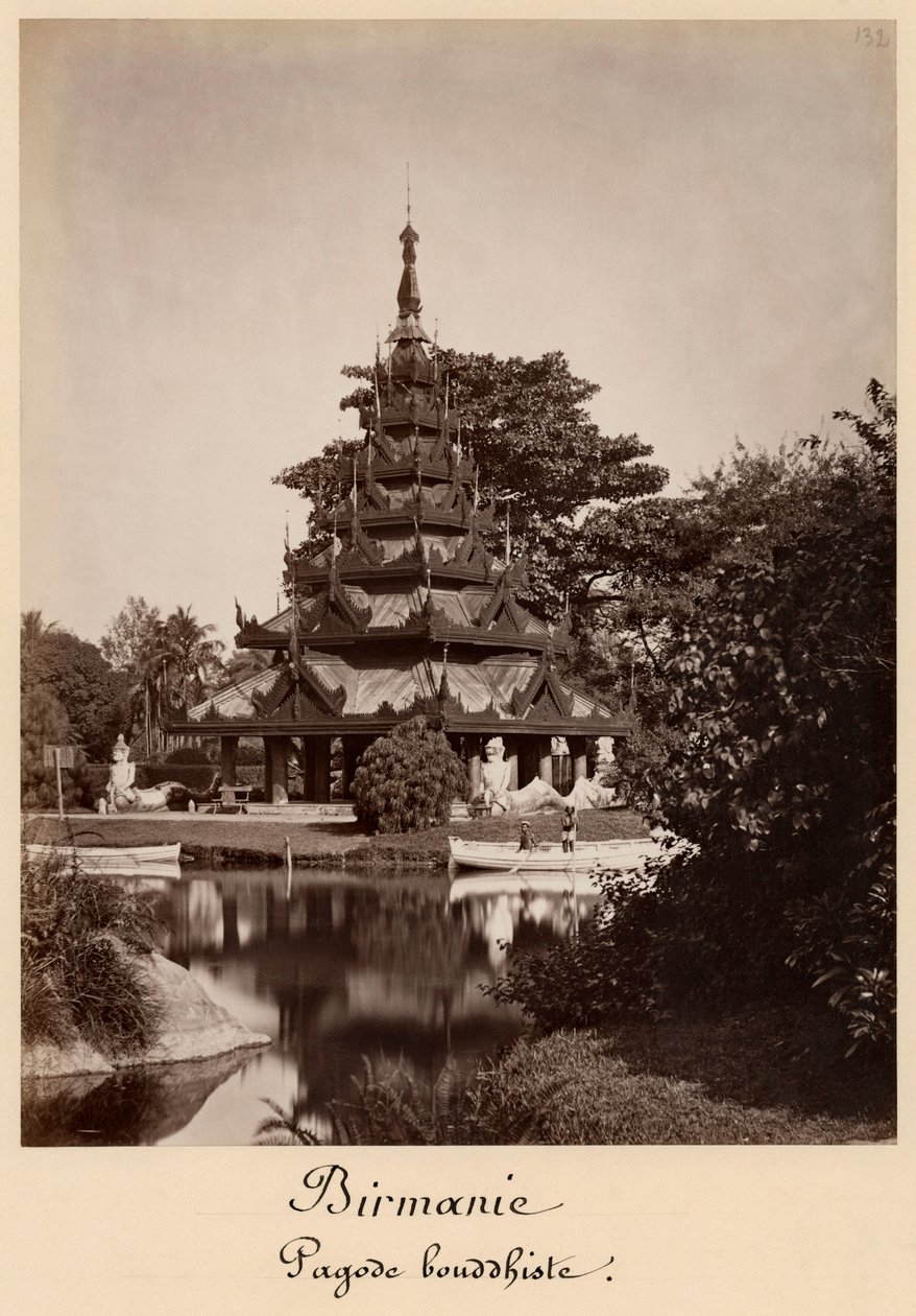 Buddhistisk viloplats, Moulmein, Burma, ca 1875 (albumenutskrift från ett glasnegativ) av Colin Roderick Murray