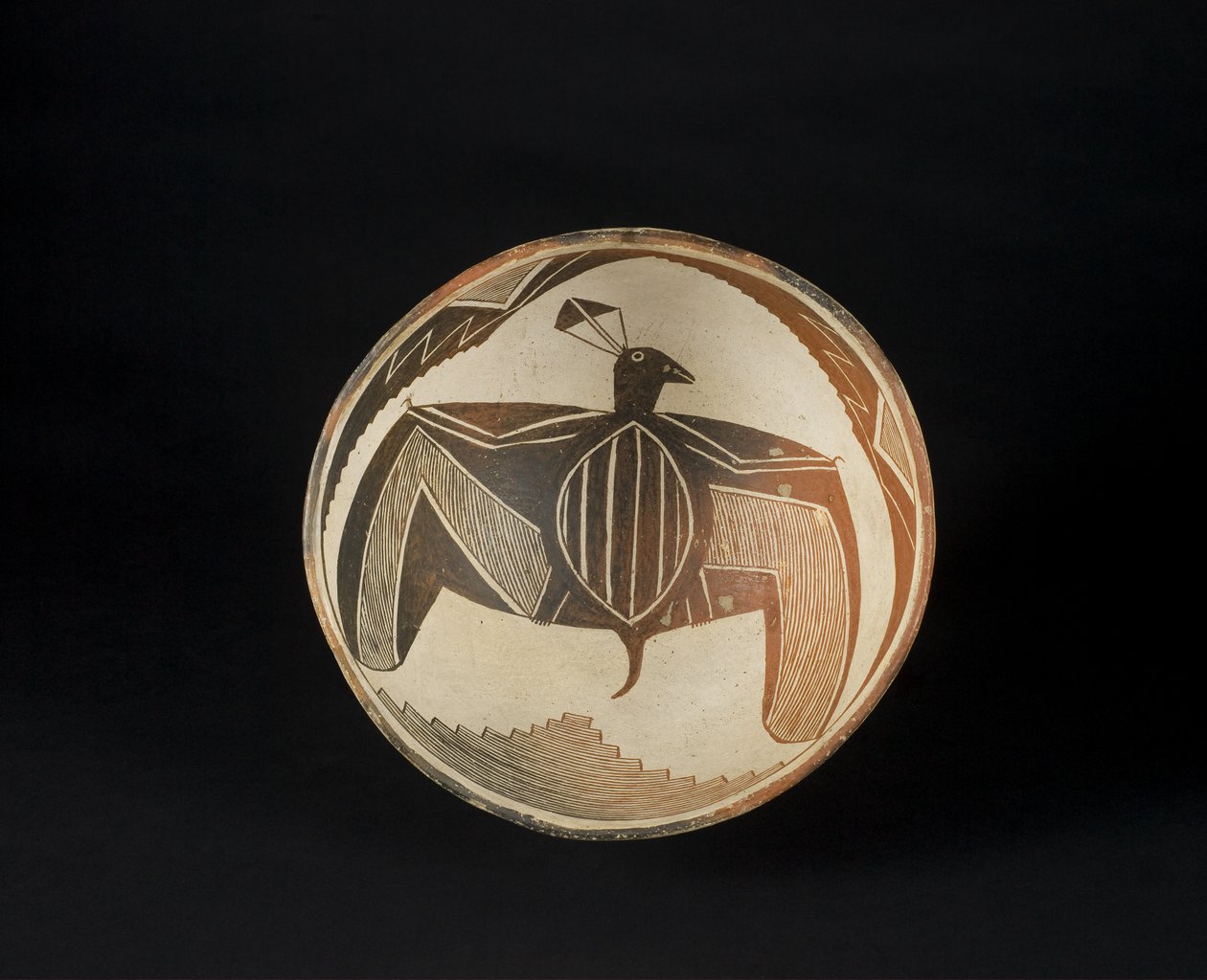 Skål med målade motiv, ca 1060-1110 (keramik med pigment) av Culture Mimbres