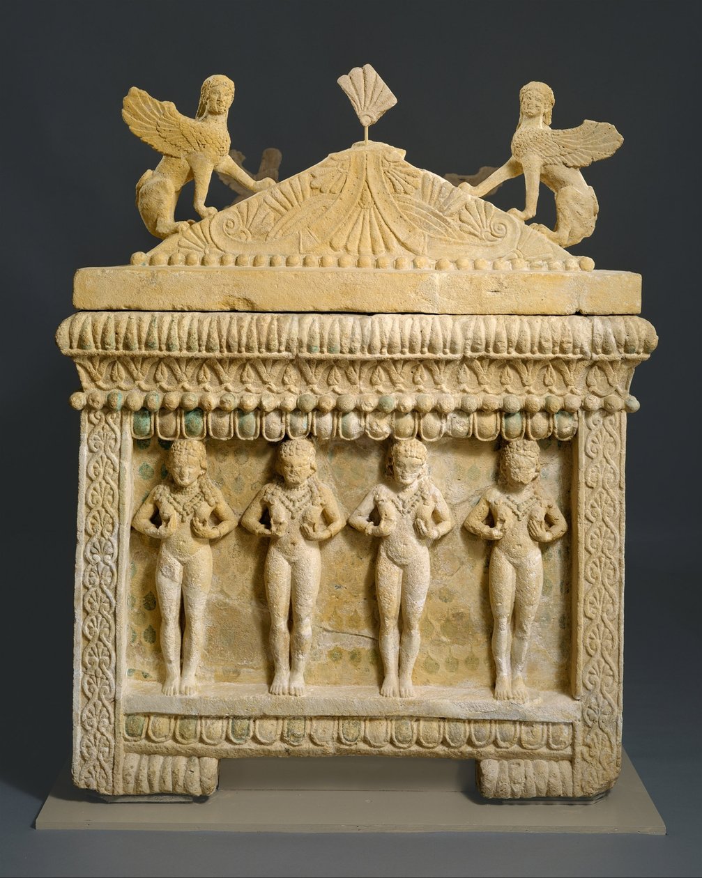Kalkstenssarkofag: Amathus-sarkofagen, c.460 f.Kr. (hård kalksten) av Cypriot