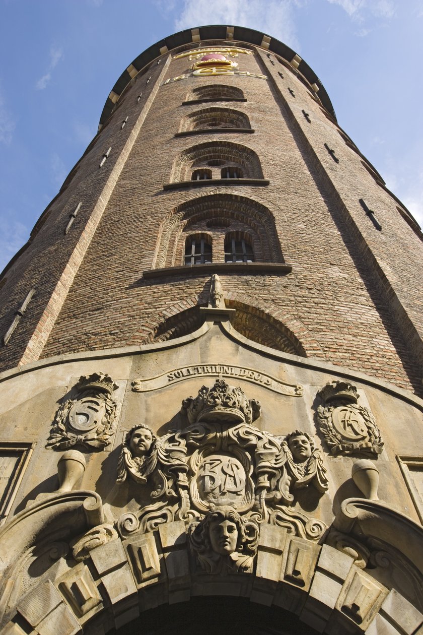 Exteriörvy av tornet, färdigt 1643 av Danish School