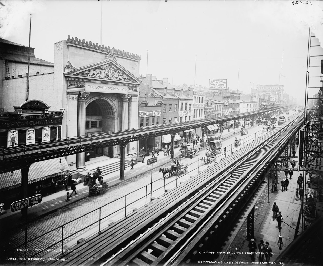 The Bowery, New York, ca 1900 av Detroit Publishing Co.