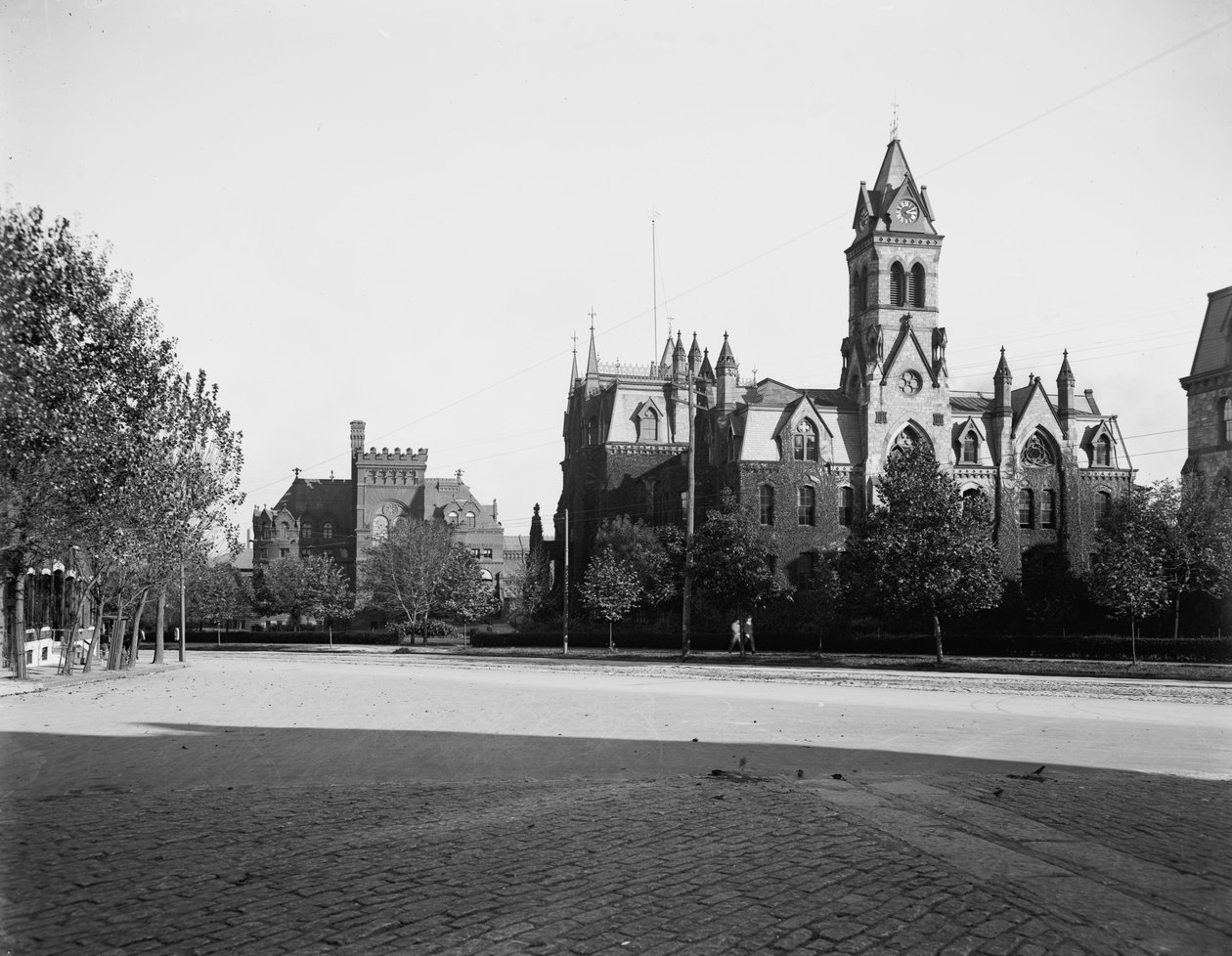 University of Pennsylvania, huvudbyggnad och bibliotek, Philadelphia, Pennsylvania, ca 1900 av Detroit Publishing Co.