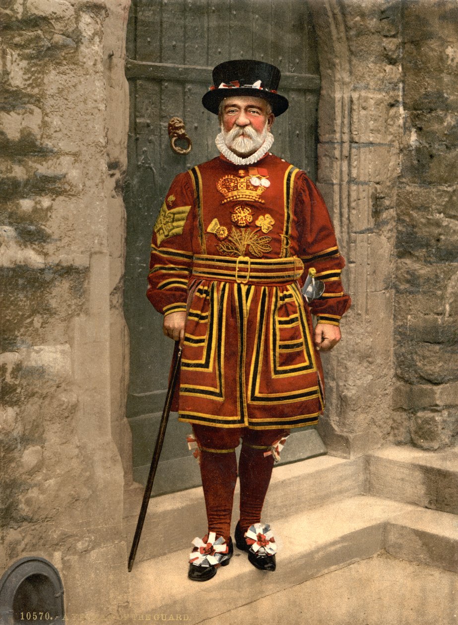 A Yeoman of the Guard, ca 1890-1900 av Detroit Publishing Co.