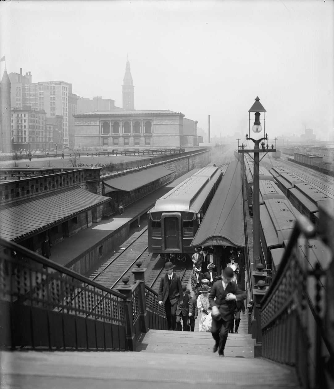 Anländer till Chicago från förorterna, ca 1907 (s/v foto) av Detroit Publishing Co.