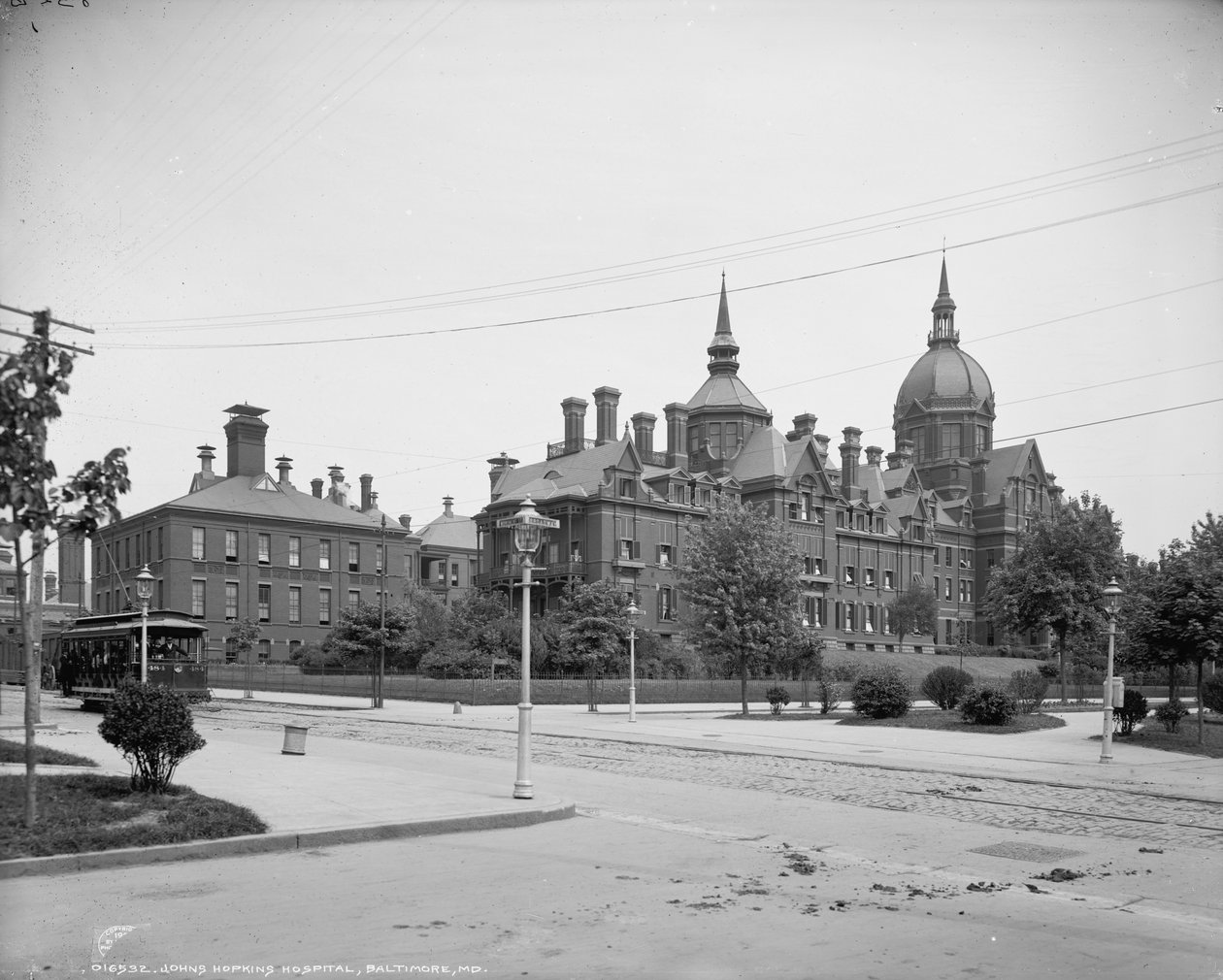 Johns Hopkins Hospital, Baltimore, Md., ca 1903 av Detroit Publishing Co.