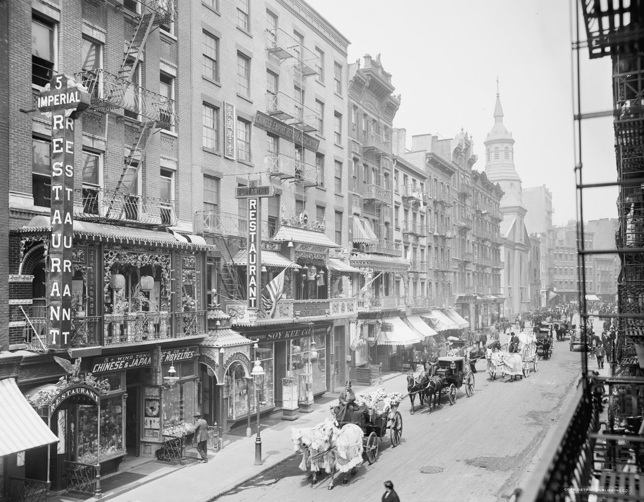 Mott Street, Chinatown, New York, ca 1905 (s/v-foto) av Detroit Publishing Co.