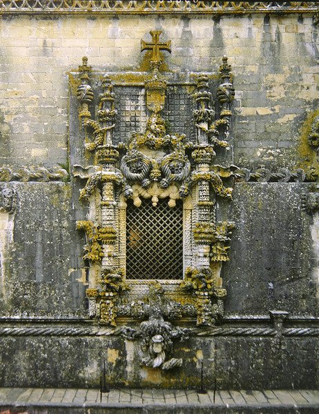 Kapitelhusfönstret, 1510-13 av Diogo de Arruda