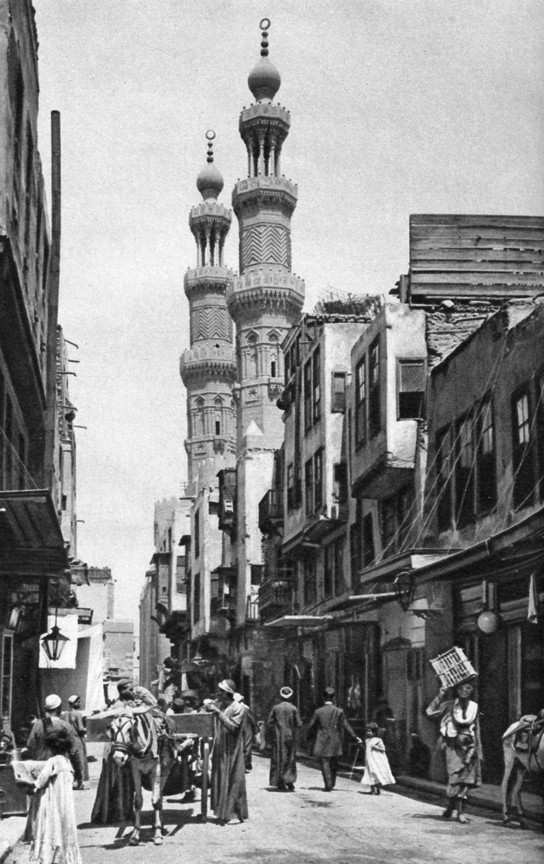 Sultan al-Muayyads moské, Kairo, Egypten, c1922 av Donald McLeish