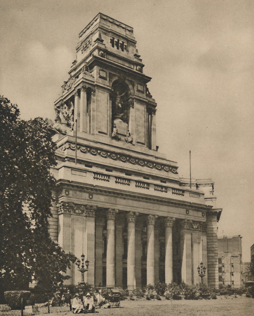 Lokaler för Port of London Authority vid Tower Hill, c1935. av Donald McLeish