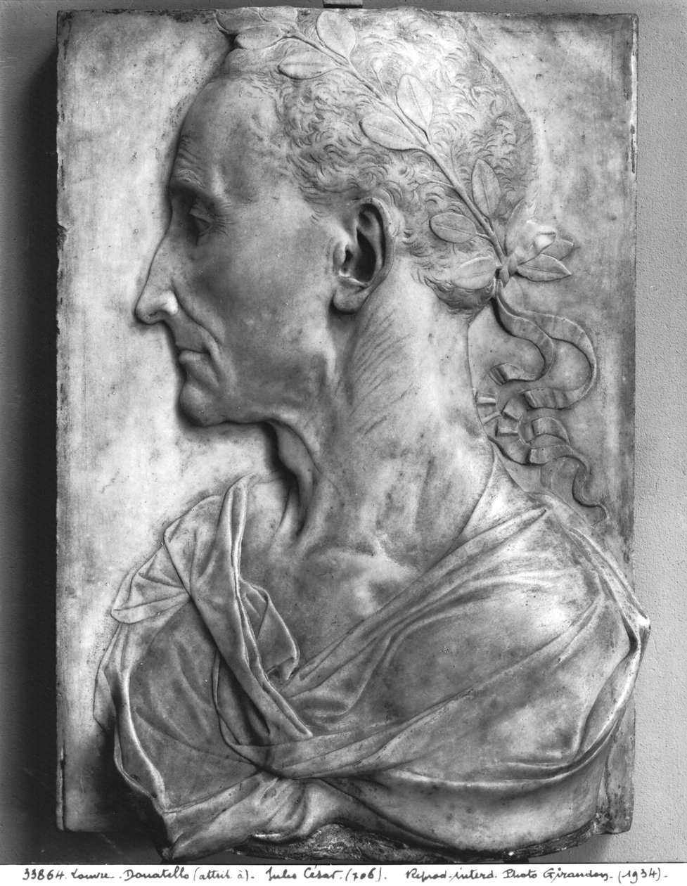 Porträtt av Julius Caesar (101-44 f.Kr.) (marmor) av Donatello