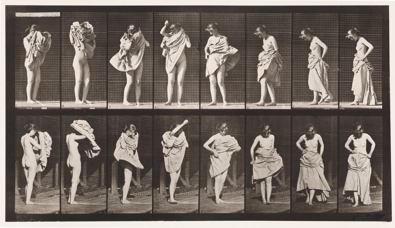 Tallrik 425. Toalett, ta på sig klänning och vända sig om, 1872-1885 av Eadweard Muybridge