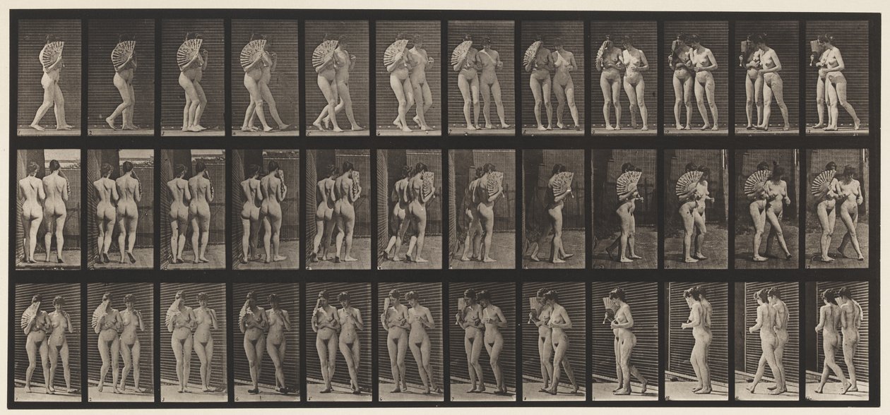 Tallrik 54. Går, två modeller/en flirtar en fläkt, arm i arm av Eadweard Muybridge