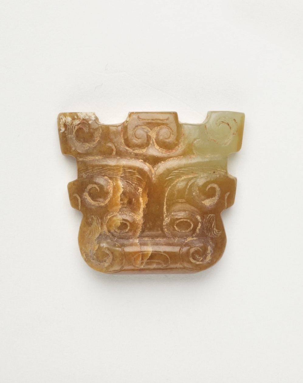 Djurmaskformat hänge, 650-500 f.Kr av Eastern Zhou Dynasty Chinese School