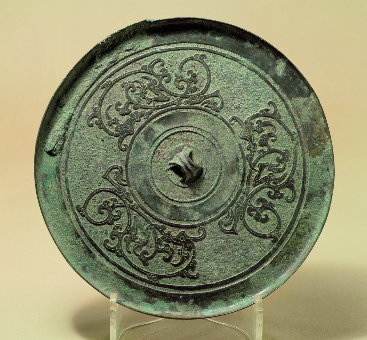Spegel med sammanflätade drakar, östra Zhou-dynastin, krigande stater, 475-221 f.Kr. (brons) av Eastern Zhou Dynasty Chinese School
