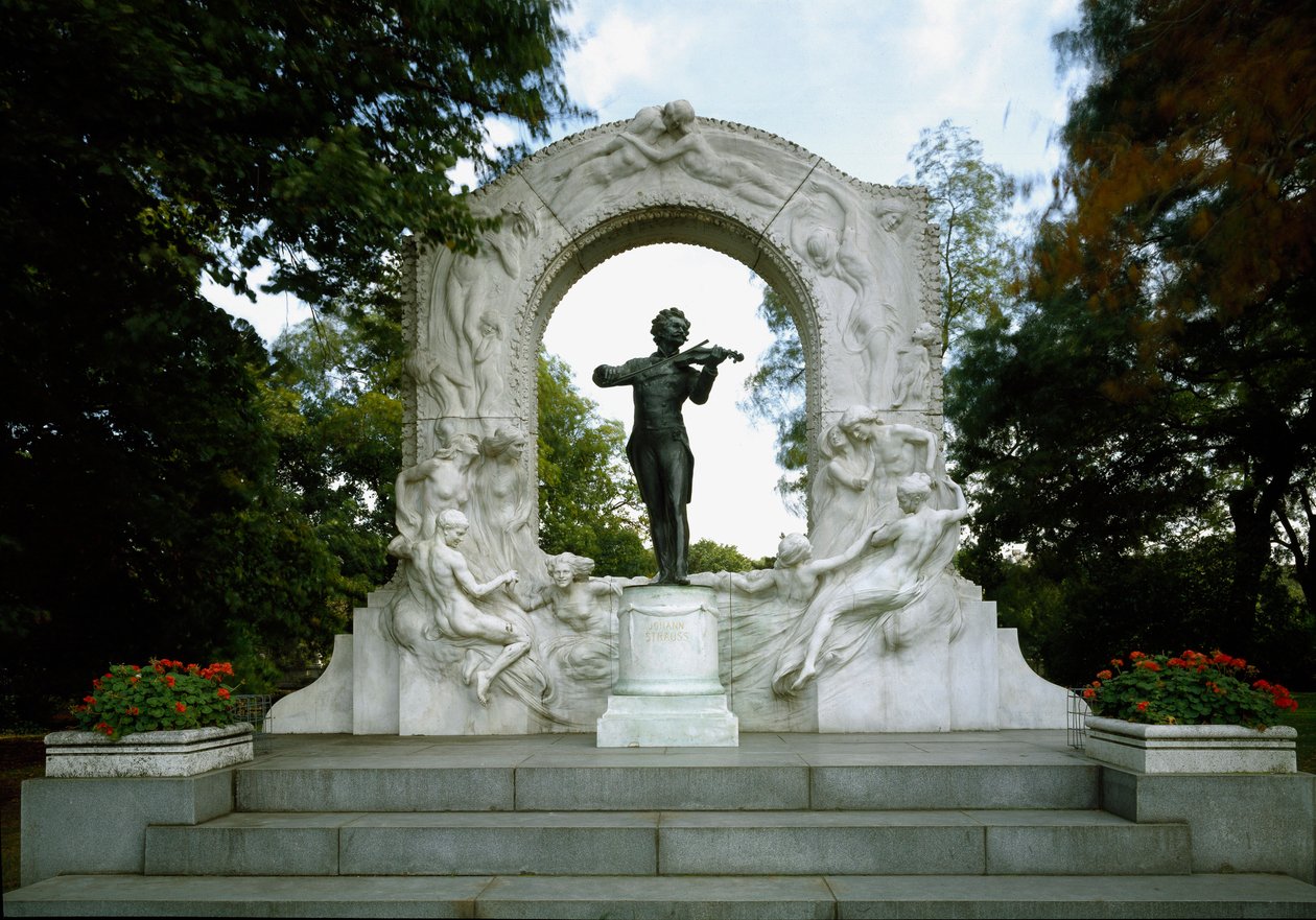 Monument till hyllning till den österrikiske kompositören och dirigenten Johann Strauss II (eller Johann Strauss son eller den unge eller Johann Sebastian Strauss) (1825-1899). Skulptur av Edmund von Hellmer (1850-1935). 1921. Wien, Stadtpark, Österrike av Edmund Ritter von Hellmer