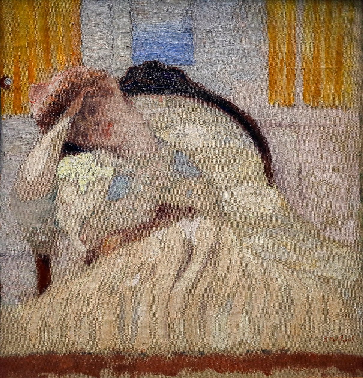 Misia sitter i en fåtölj av Edouard Vuillard