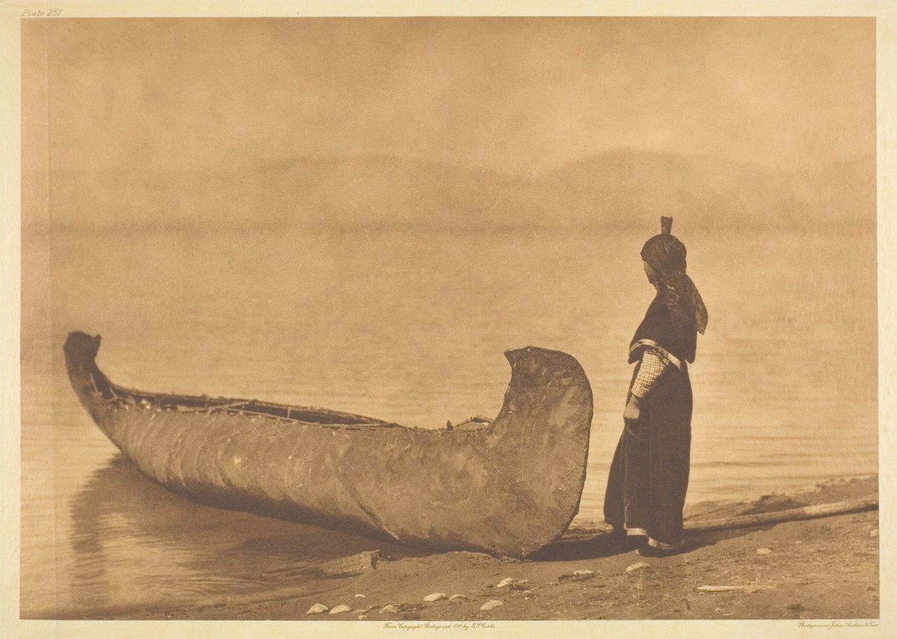 På stranden av sjön - Kutenai av Edward S. Curtis