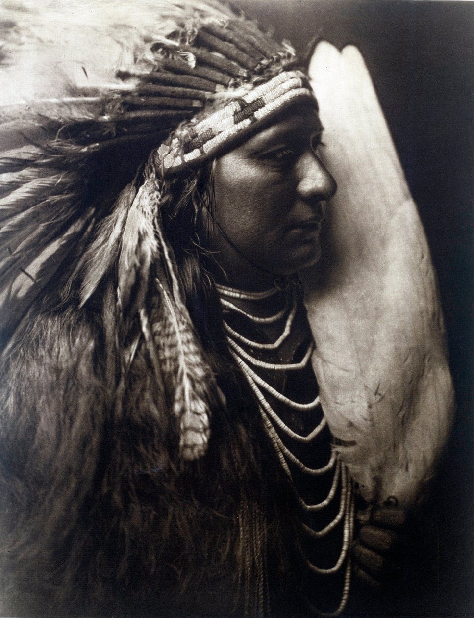 Amerikanska indianer: Porträtt av en indian av Perce Nose Tribe av Edward Sheriff Curtis