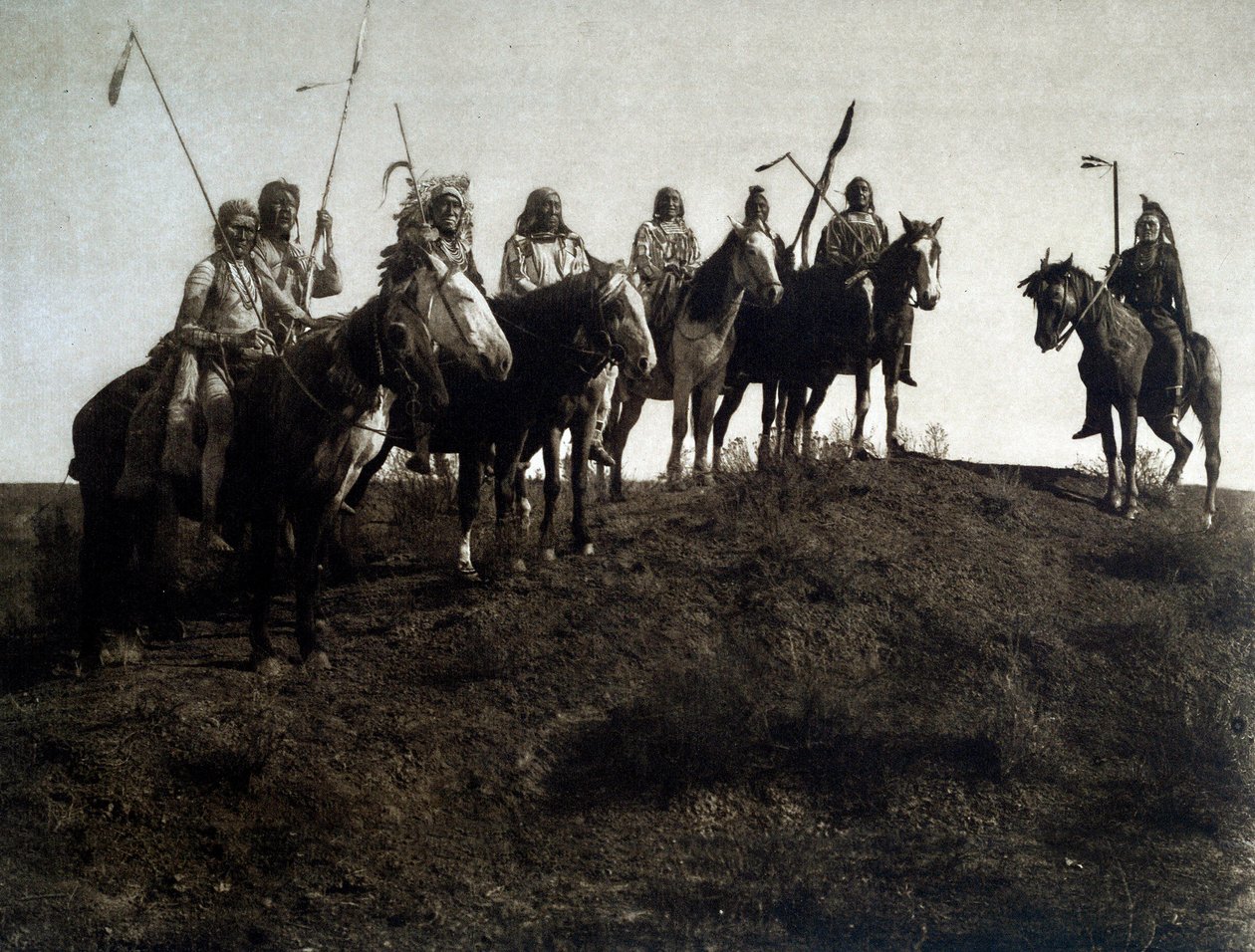 Amerikanska indianer: Apsaroke-krigare till häst av Edward Sheriff Curtis