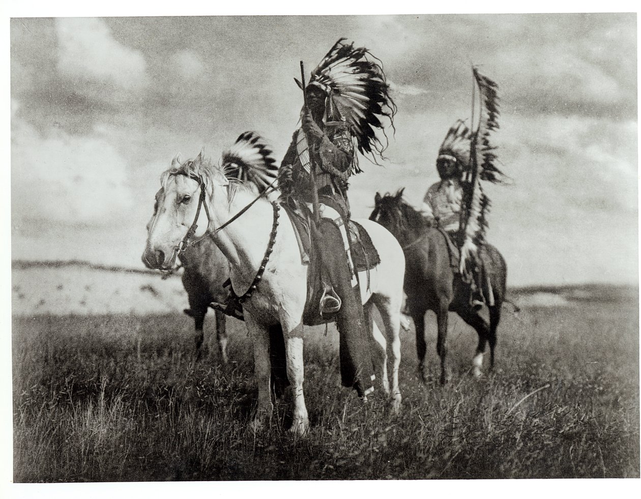 Sioux Chiefs, tallrik från `The North American Indian