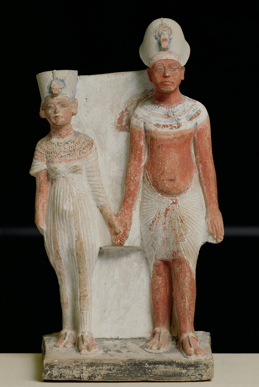 Statyett av Amenophis IV (Akhenaten) och Nefertiti, från Tell el-Amarna, Amarna Period, New Kingdom, 1353-1337 BC (målad kalksten) (se även 219625) av Egyptian 18th Dynasty