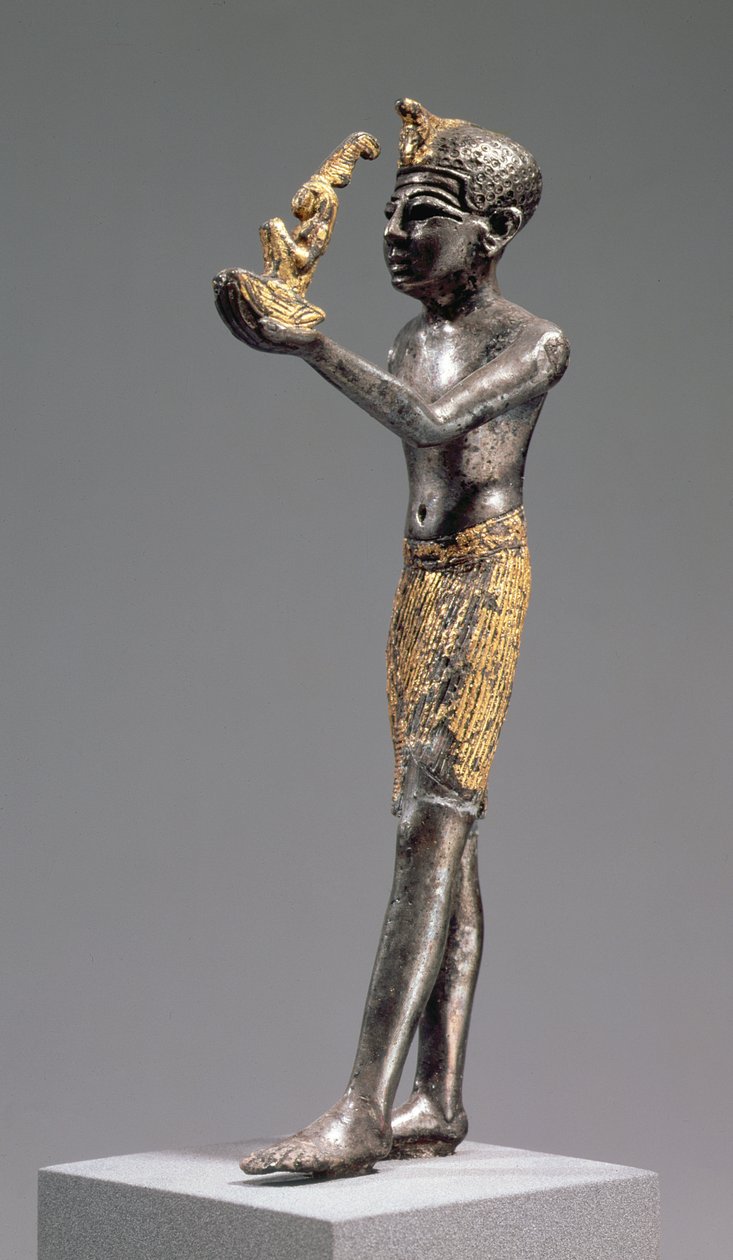 Farao ger ett offer inför gudinnan Maat, Nya kungariket, 1303-1224 f.Kr. (silver med delvis förgyllning) av Egyptian 19th Dynasty