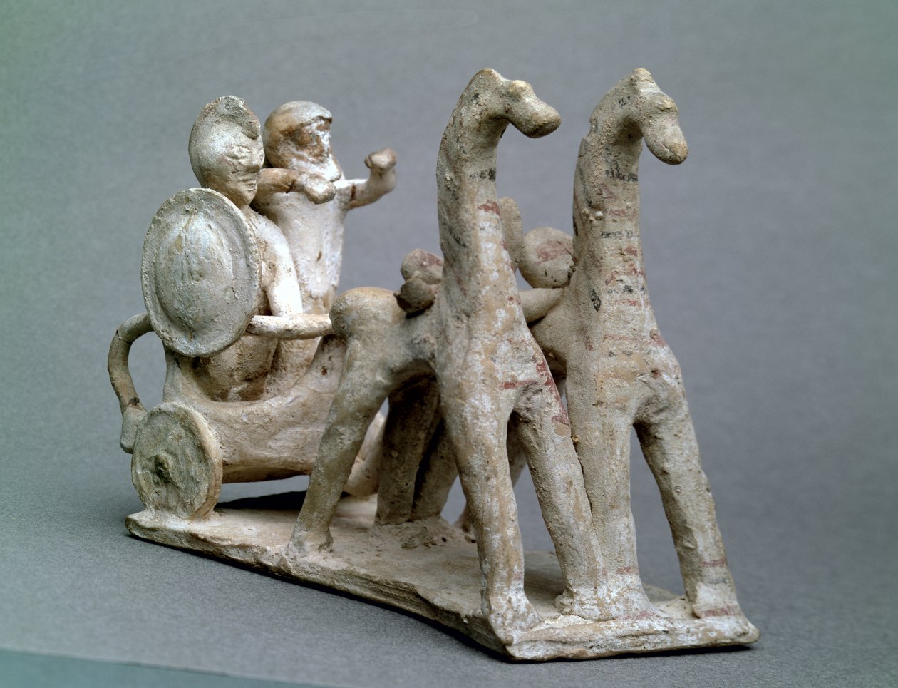 Vagn och hästar, från prinsessan Nefertiabets grav, Gamla riket (lera) av Egyptian 4th Dynasty