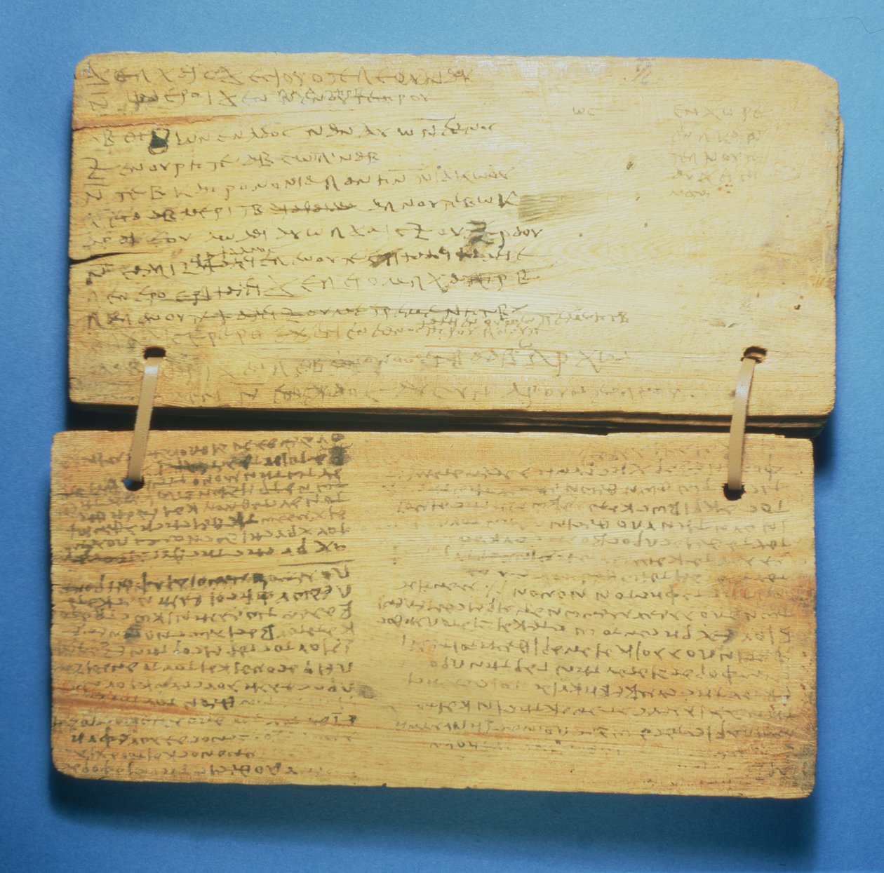 Arbetsbok för skolpojkar, med grekisk skrift (pigment och trä) av Egyptian Ptolemaic Period
