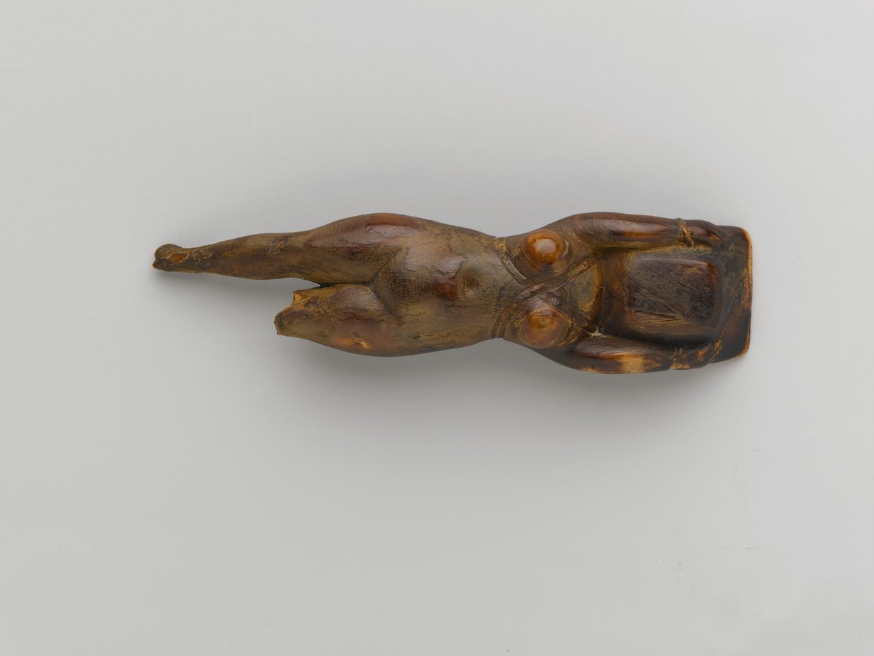 Toalettfat som hålls av en figur av en flytande kvinna, från Saqqara av Egyptian