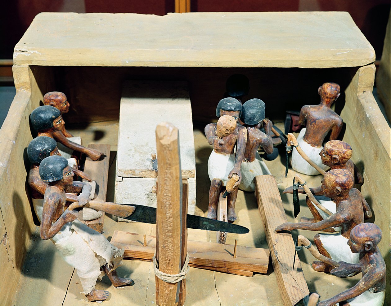 Begravningsmodell av en snickeriverkstad, från graven av Meketre, Valley of the Nobles, Middle Kingdom, ca 2000 f.Kr. (målat trä) av Egyptian 11th Dynasty