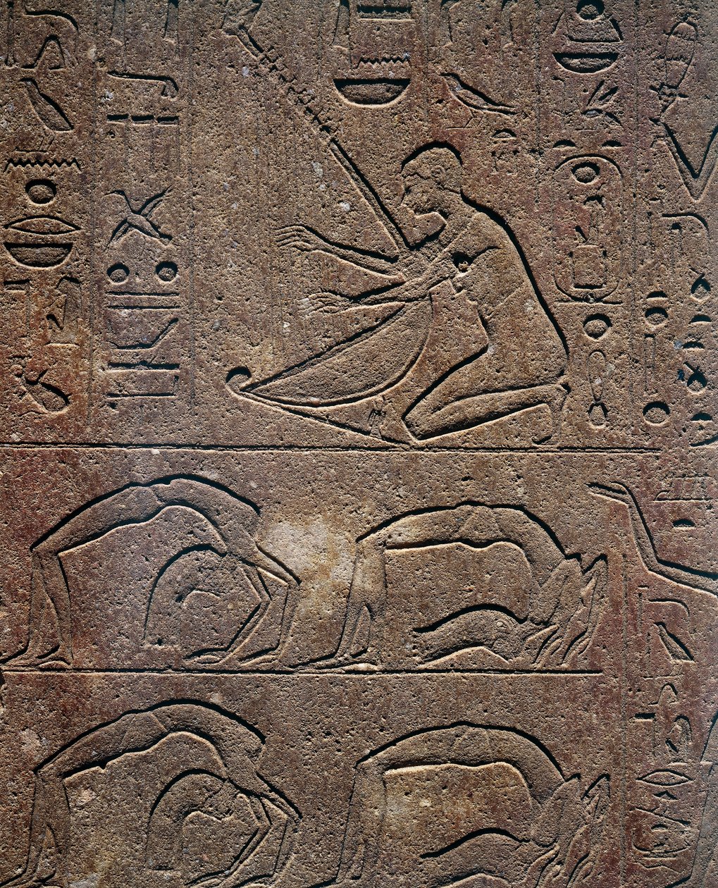 Firande med harpspelare och akrobater, relief, Hatshepsuts röda kapell, rekonstruktion utställd på Karnakmuseet, Egyptisk civilisation, Nya riket, XVIII:e dynastin av Egyptian 18th Dynasty