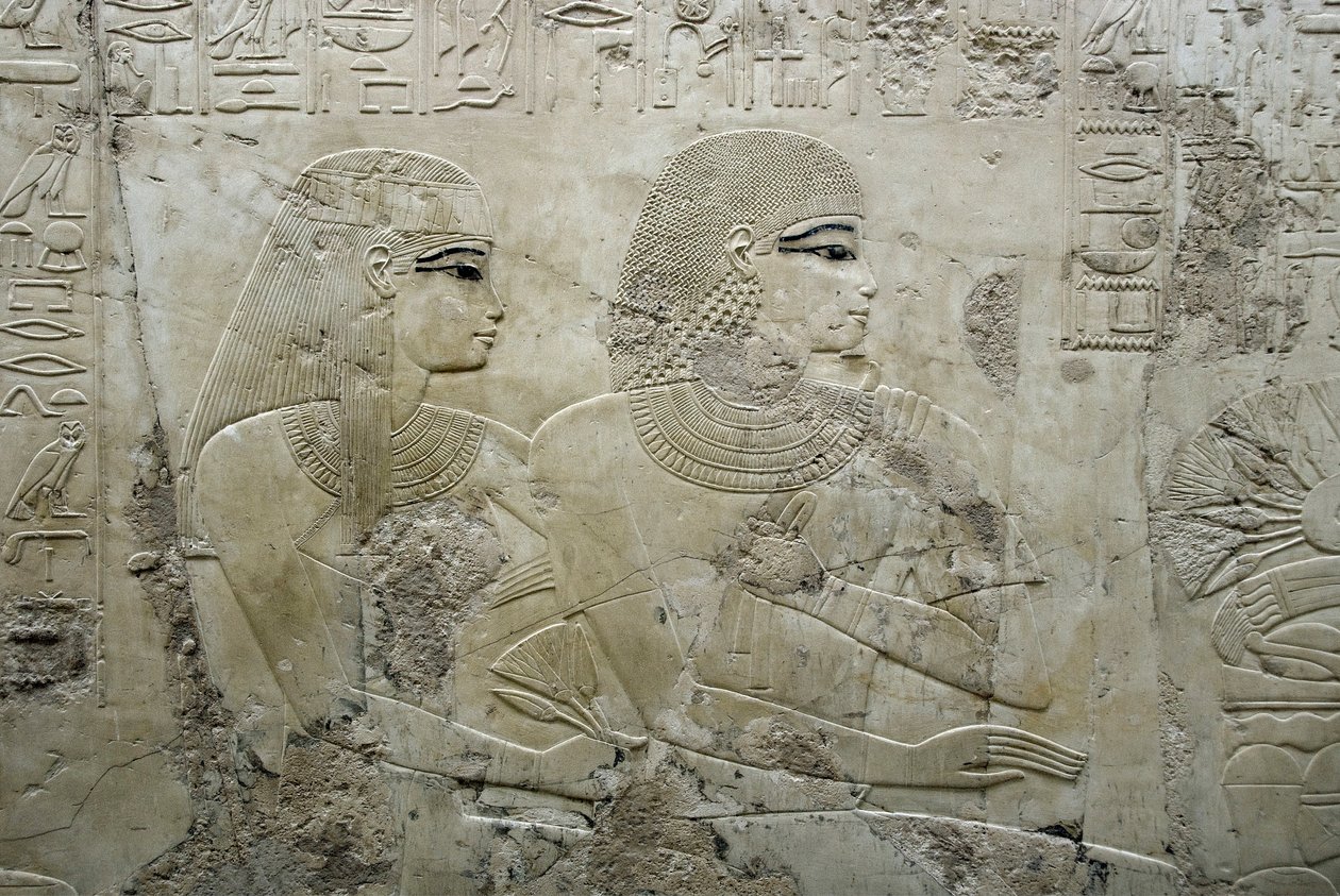 Egyptisk antikvitet: basrelief som representerar gästerna vid en begravningsbankett - Vizier Ramoses grav (18:e dynastin) - Luxor, Thebe, ädlarnas grav Egypten - Egyptisk civilisation: Basrelief föreställande gästerna vid en begravningsbankett, från graven av Egyptian 18th Dynasty