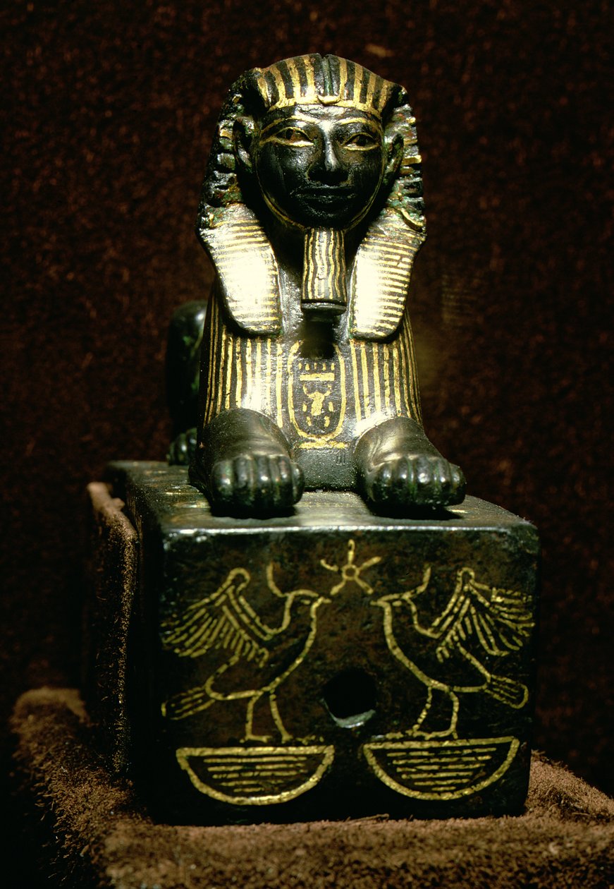 Statyett av en sfinx av kung Tuthmosis III, Nya kungariket, ca 1490-1439 f.Kr. av Egyptian 18th Dynasty
