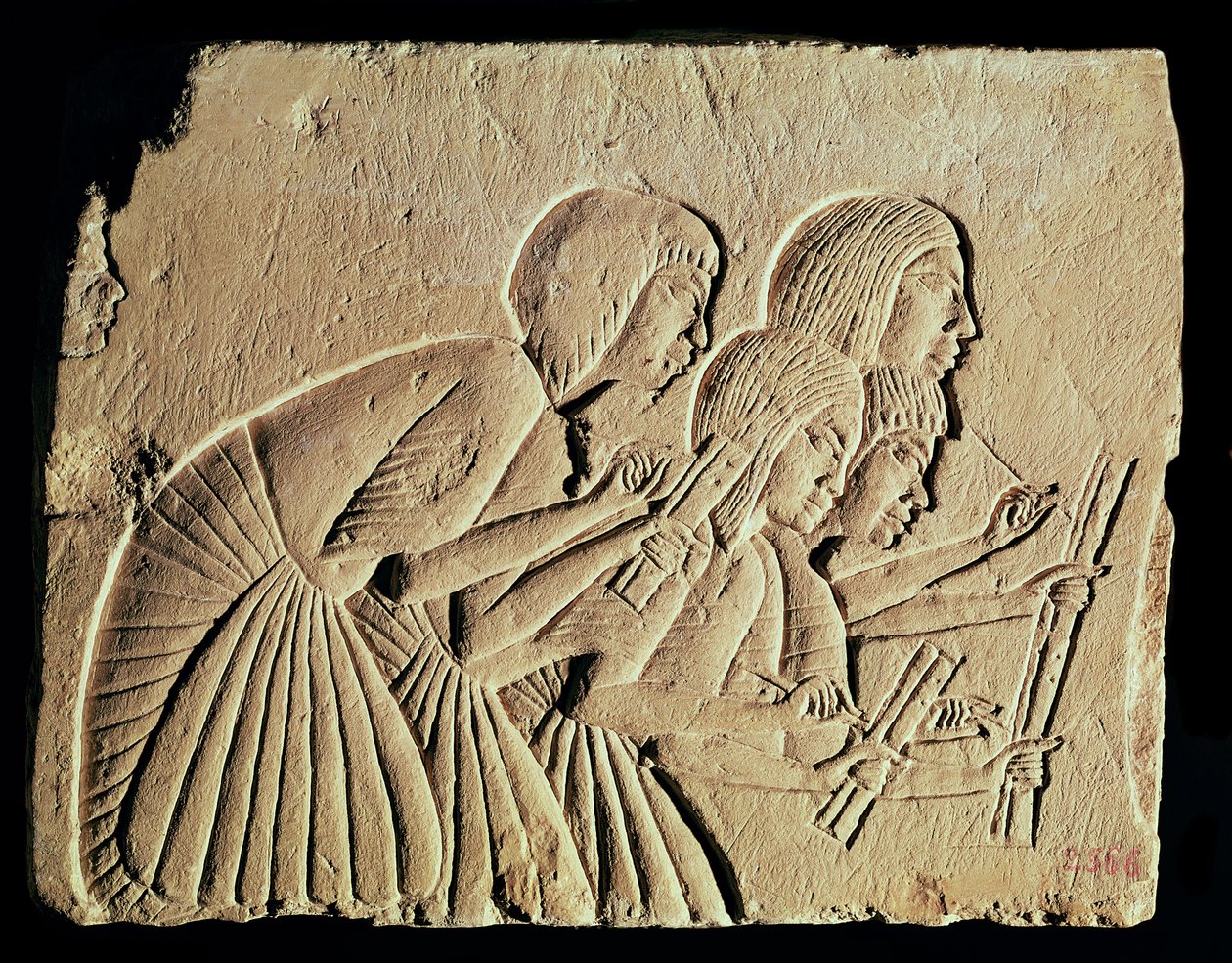 Tavla föreställande fyra skriftlärda i arbete, Nya kungariket, ca 1400 f.Kr av Egyptian 18th Dynasty