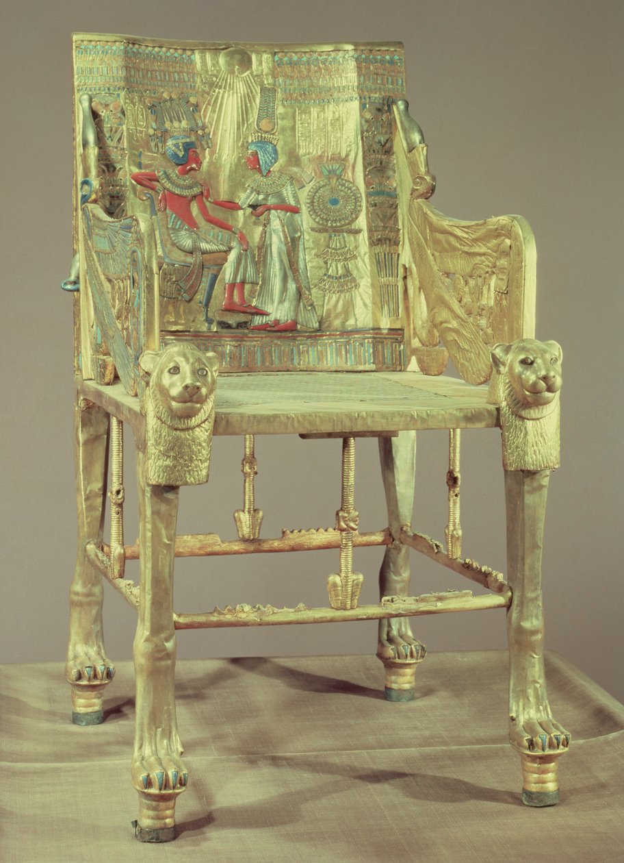 Tutankhamons tron (ca 1370-52 f.Kr.) New Kingdom (guldpläterat trä inlagt med halvädelstenar) (se 59231) av Egyptian 18th Dynasty