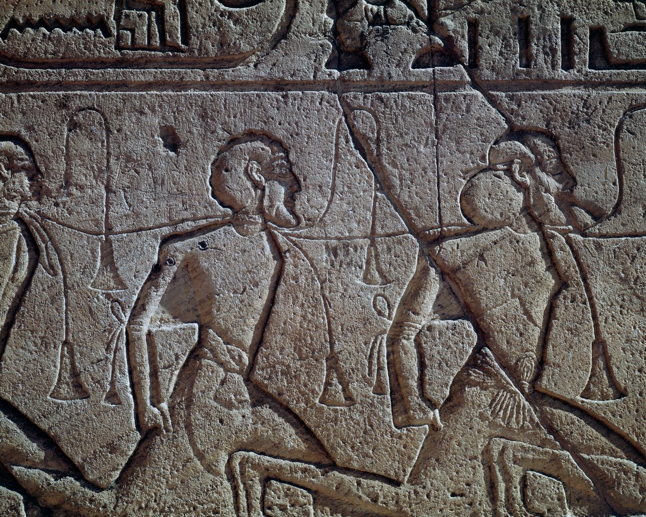 Assyriska fångar av Ramses II, relief, Huvudtemplet i Abu Simbel (Unescos världsarvslista) av Egyptian 19th Dynasty