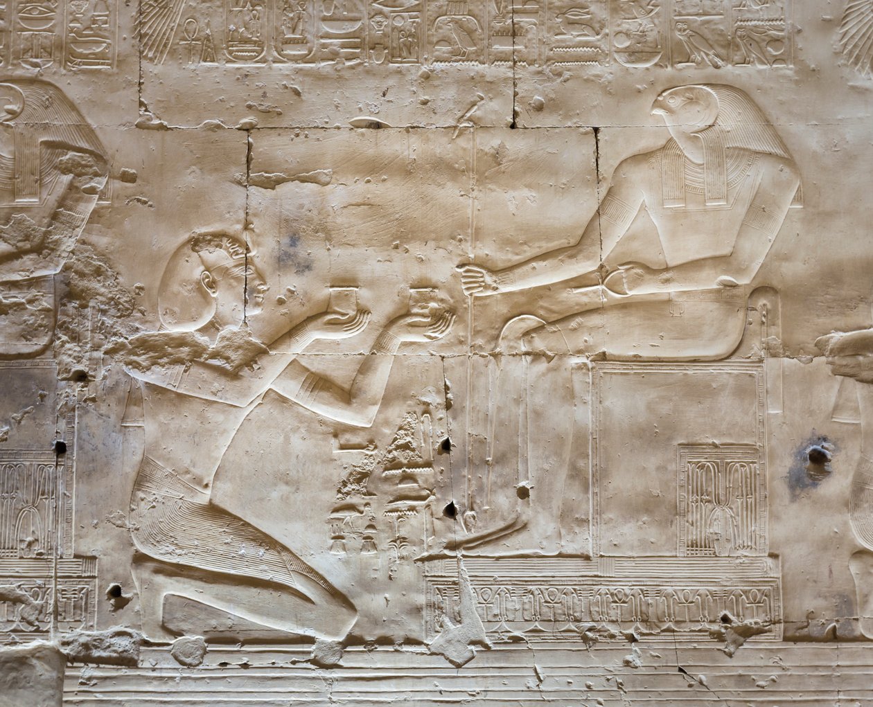Basrelief, tempel av Seti I, Abydos, Egypten av Egyptian 19th Dynasty