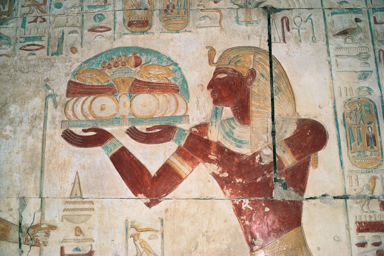 Egypten, Abydos, farao Seti I:s tempel, Osiriskapellet, målad relief föreställande offerbärare av Egyptian 19th Dynasty